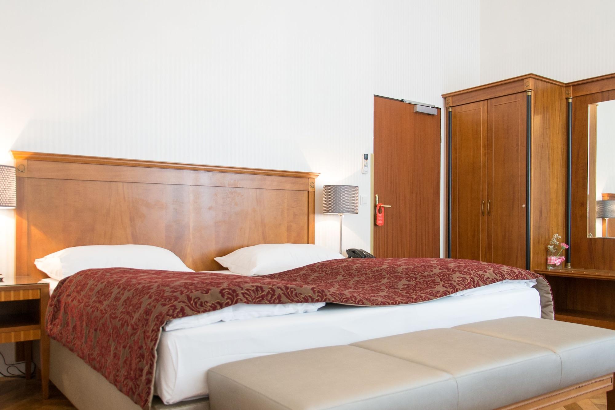 Palais Mailberger Hof 4* Viena